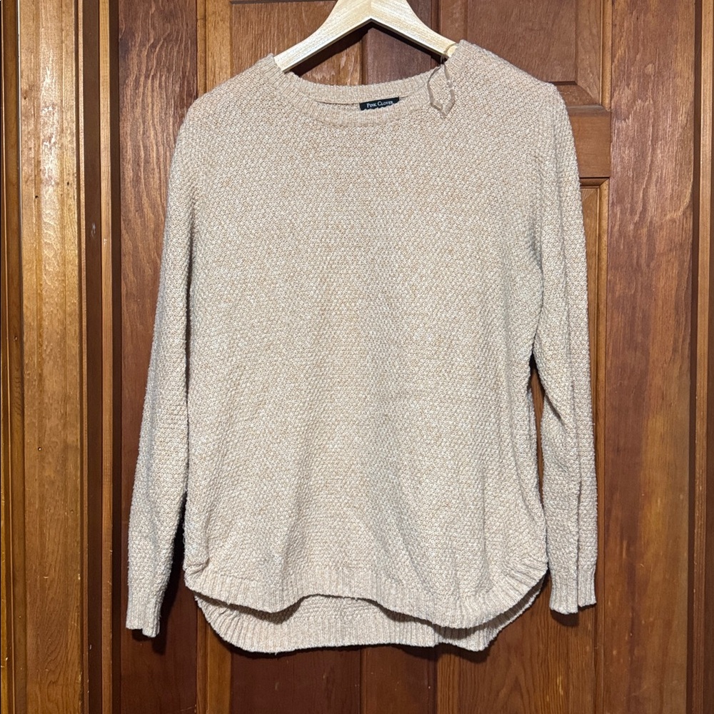 Pink clover sweater.